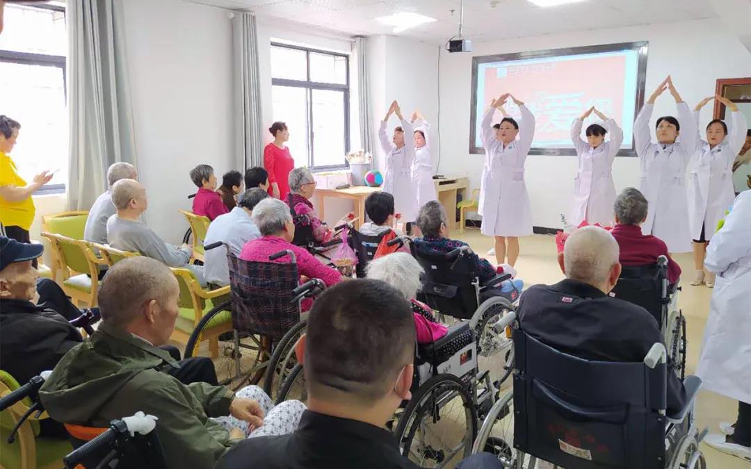 感恩母親節(jié)，海福祥給媽媽的驚喜你更喜歡哪一種？
