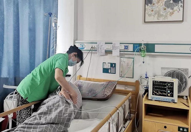 確認過眼神，是最美的護理人