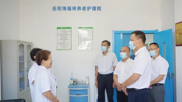 省政協(xié)副主席賀安杰一行蒞臨岳陽海福祥考察調研