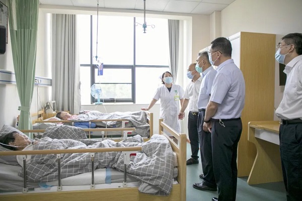 國家衛(wèi)生健康委老齡健康司調(diào)研組蒞臨湘潭海福祥調(diào)研長(zhǎng)護(hù)險(xiǎn)工作