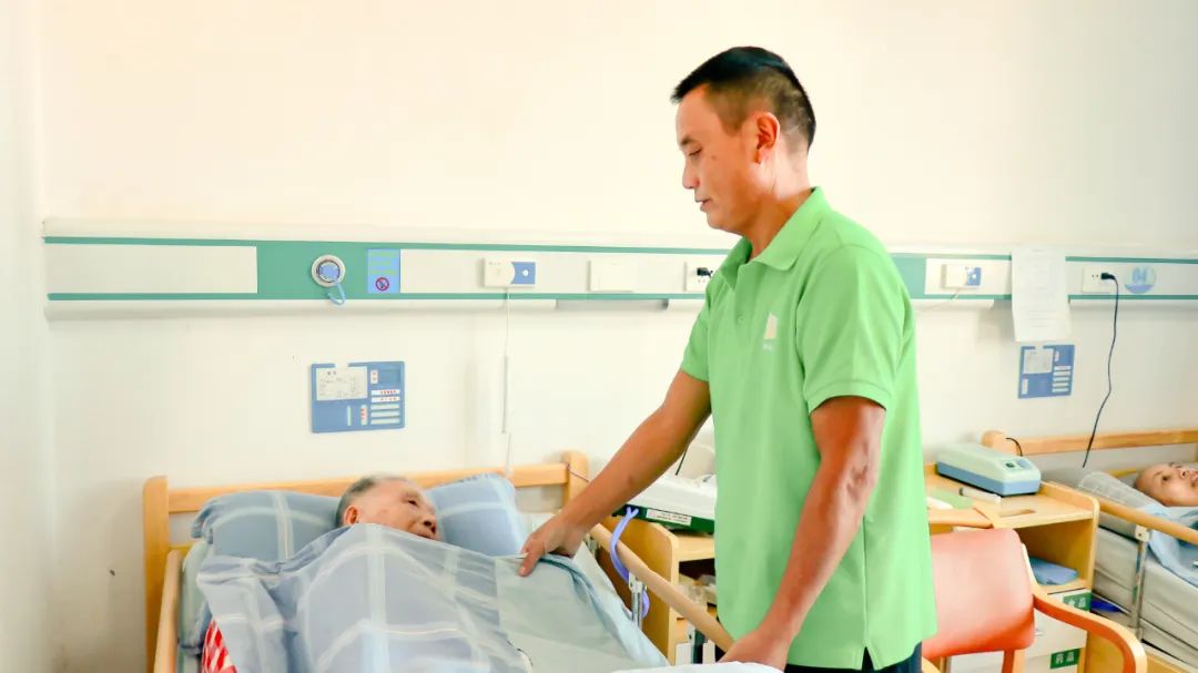 【最美養(yǎng)老護理員】匡船會：情系老人，用心服務